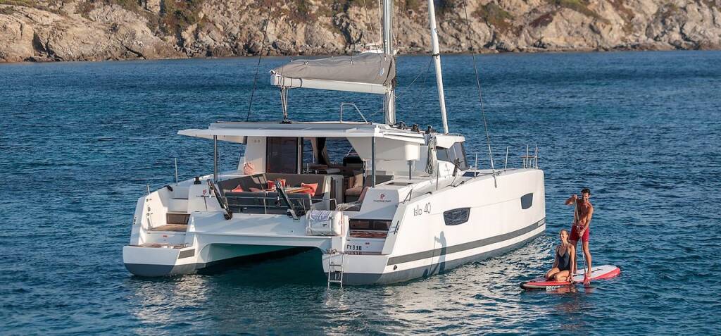 Catamaran Fountaine Pajot Isla 40 Almiriki