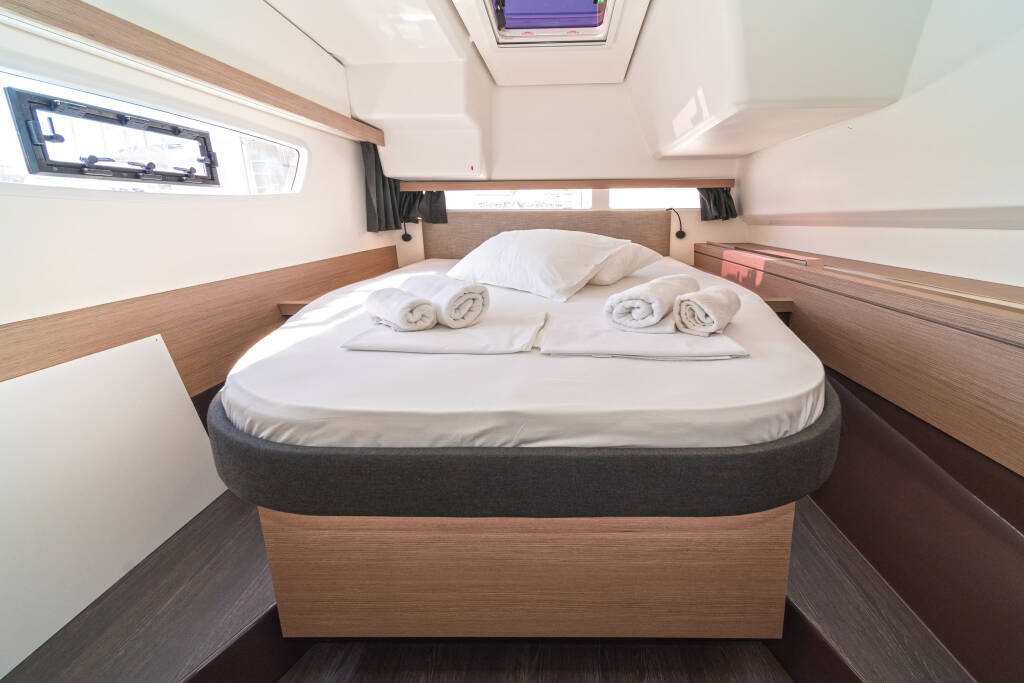 Katamaran Fountaine Pajot Isla 40 First Step