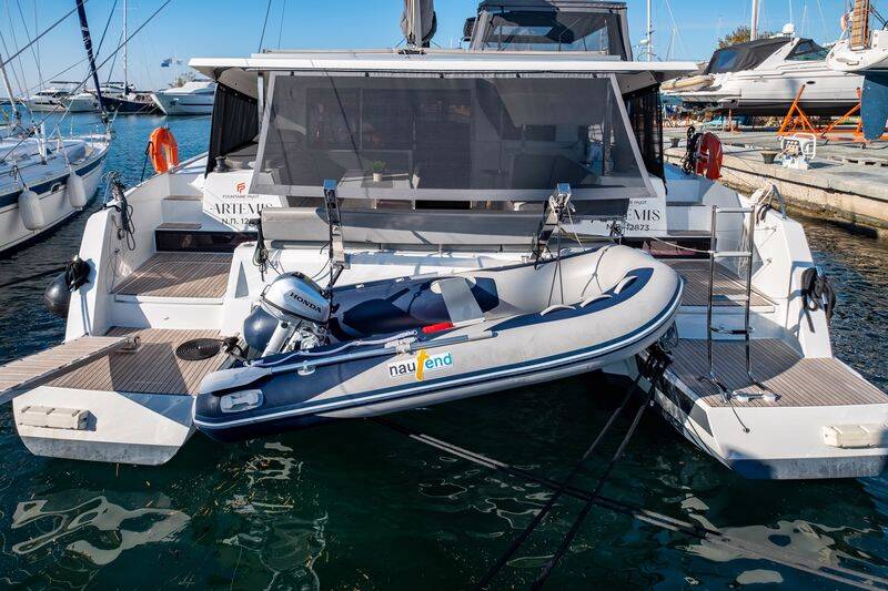 Katamaran Fountaine Pajot Isla 40 Artemis