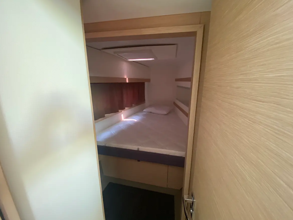 Katamaran Fountaine Pajot Isla 40 Elia