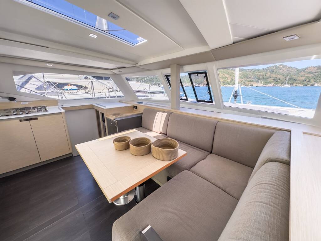 Catamaran Fountaine Pajot Isla 40 Portofino