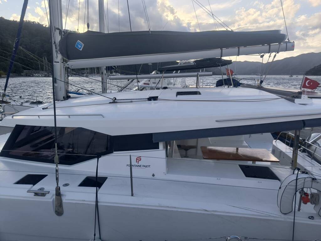 Katamaran Fountaine Pajot Isla 40 Arven
