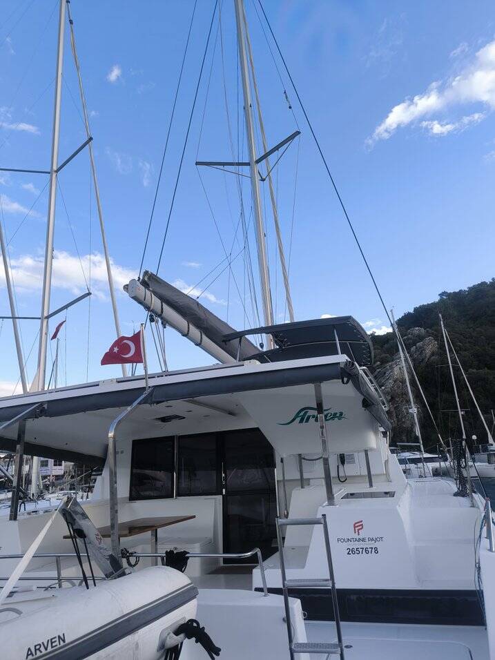 Katamaran Fountaine Pajot Isla 40 Arven