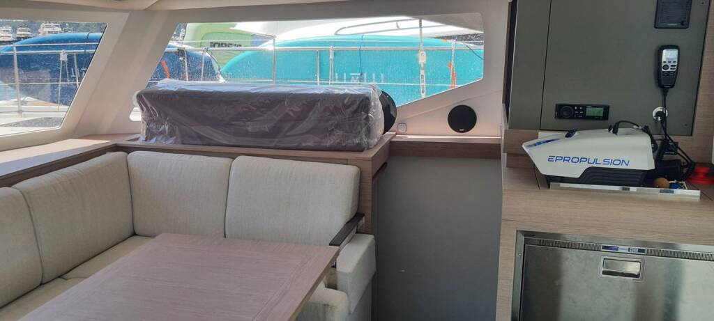Katamaran Fountaine Pajot Isla 40 Arven