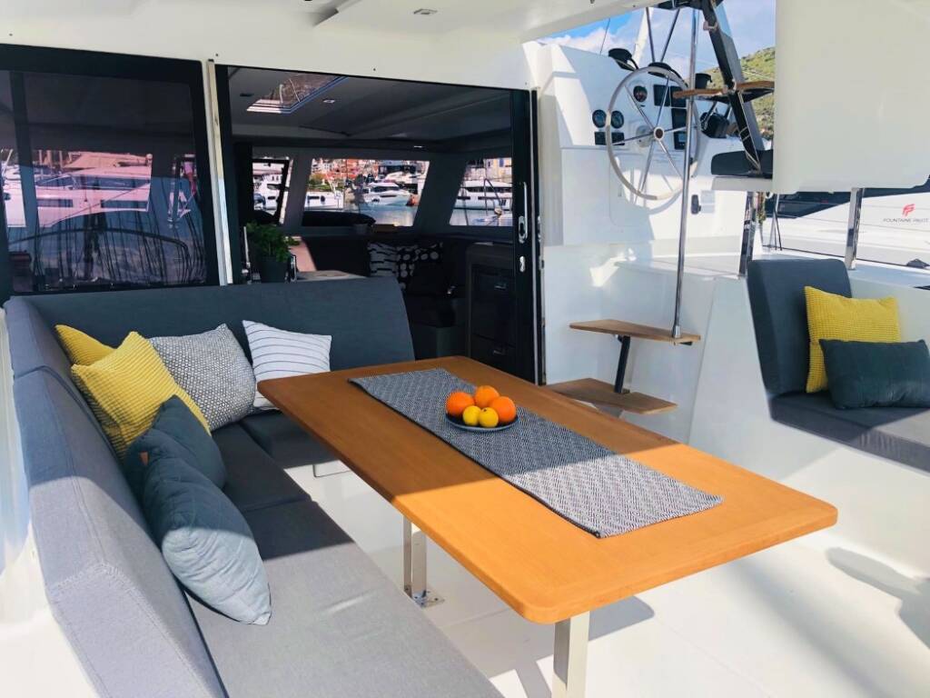 Katamaran Fountaine Pajot Isla 40 Sailor Venus
