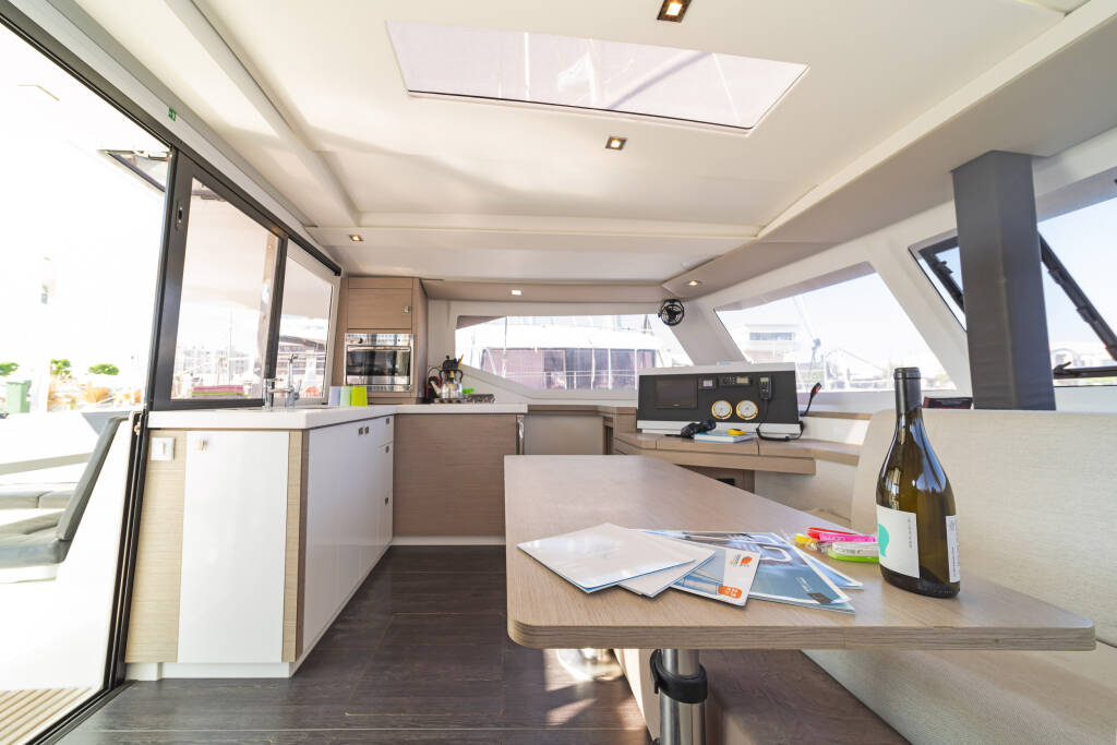 Katamaran Fountaine Pajot Lucia 40 Fortuna