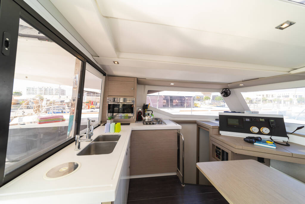 Katamaran Fountaine Pajot Lucia 40 Fortuna
