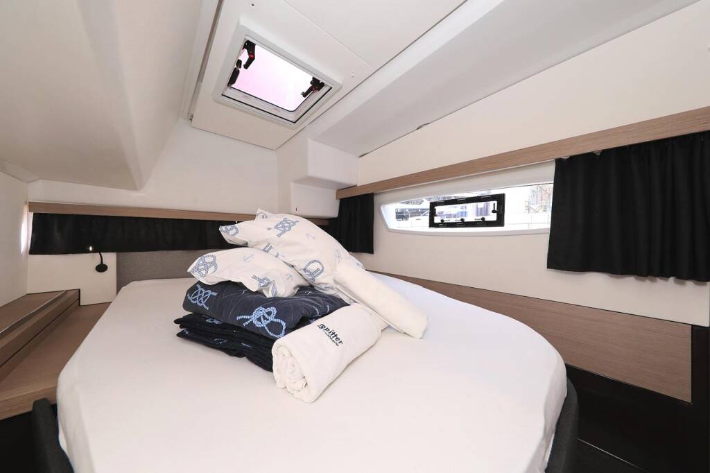 Katamaran Fountaine Pajot Lucia 40 Felicitas II