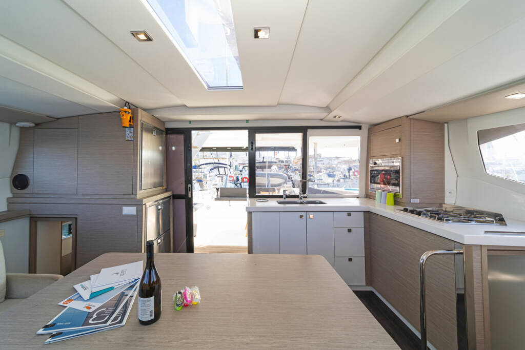 Katamaran Fountaine Pajot Lucia 40 E.S. II