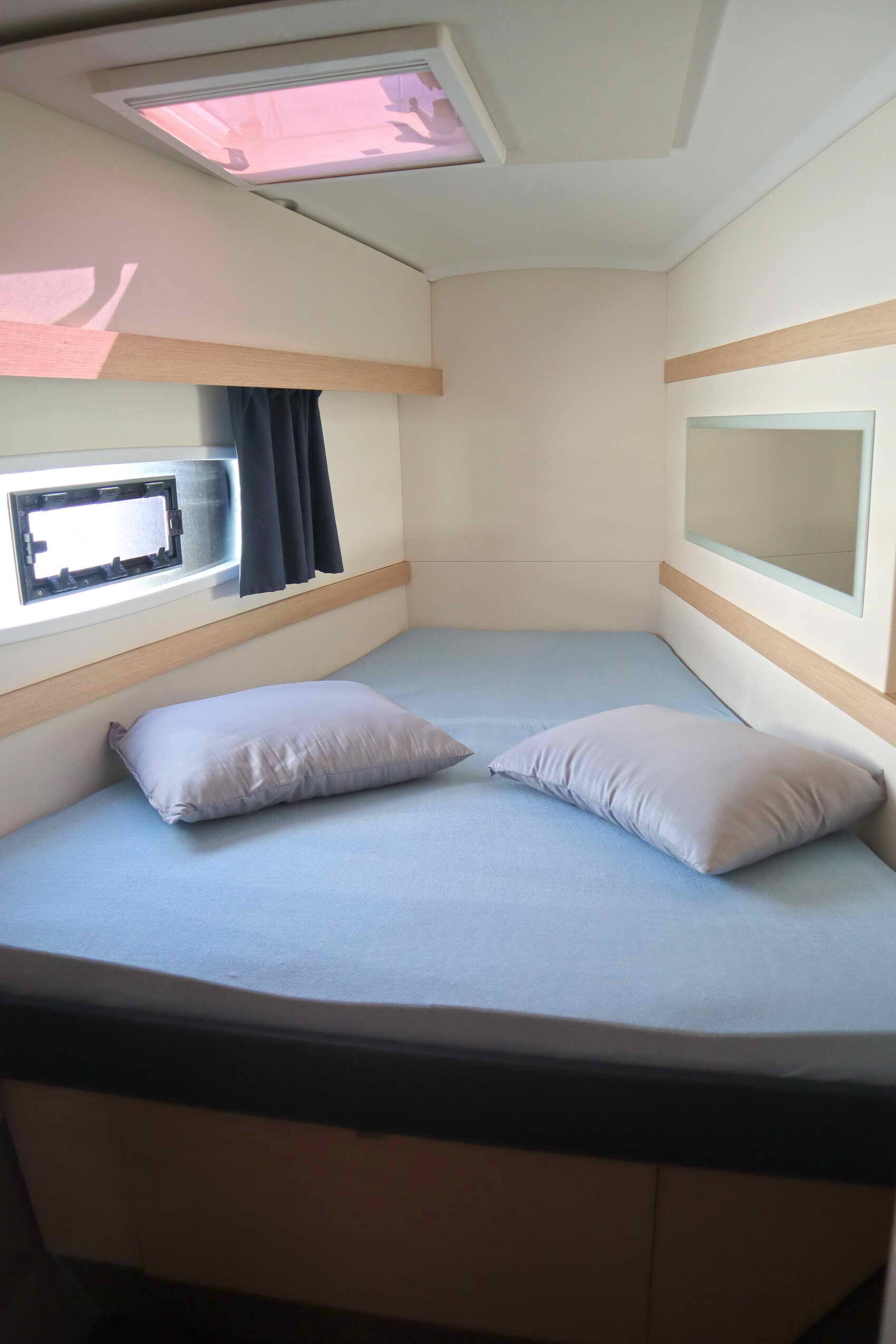 Catamaran Fountaine Pajot Lucia 40 Alisa