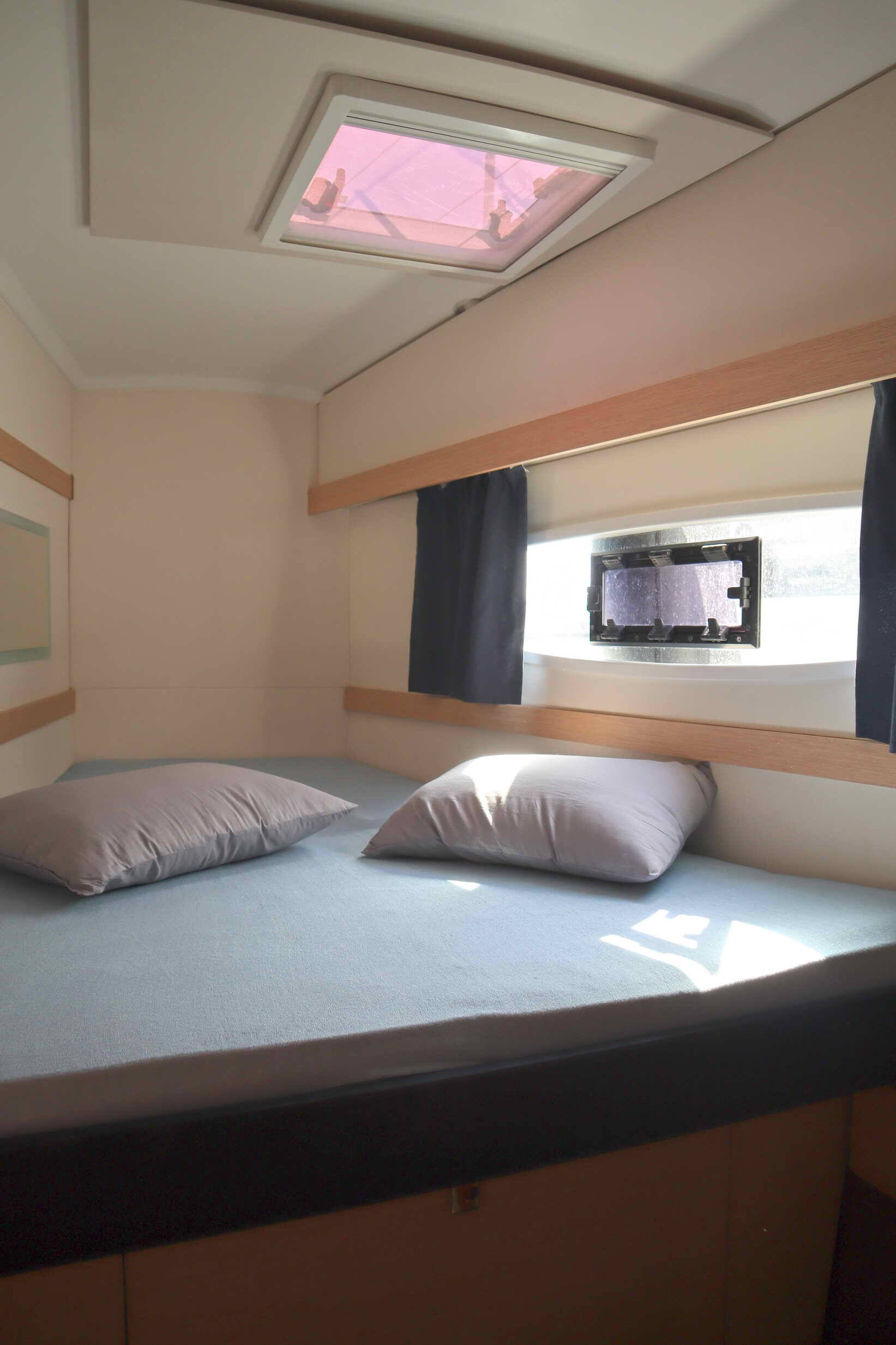 Catamaran Fountaine Pajot Lucia 40 Alisa