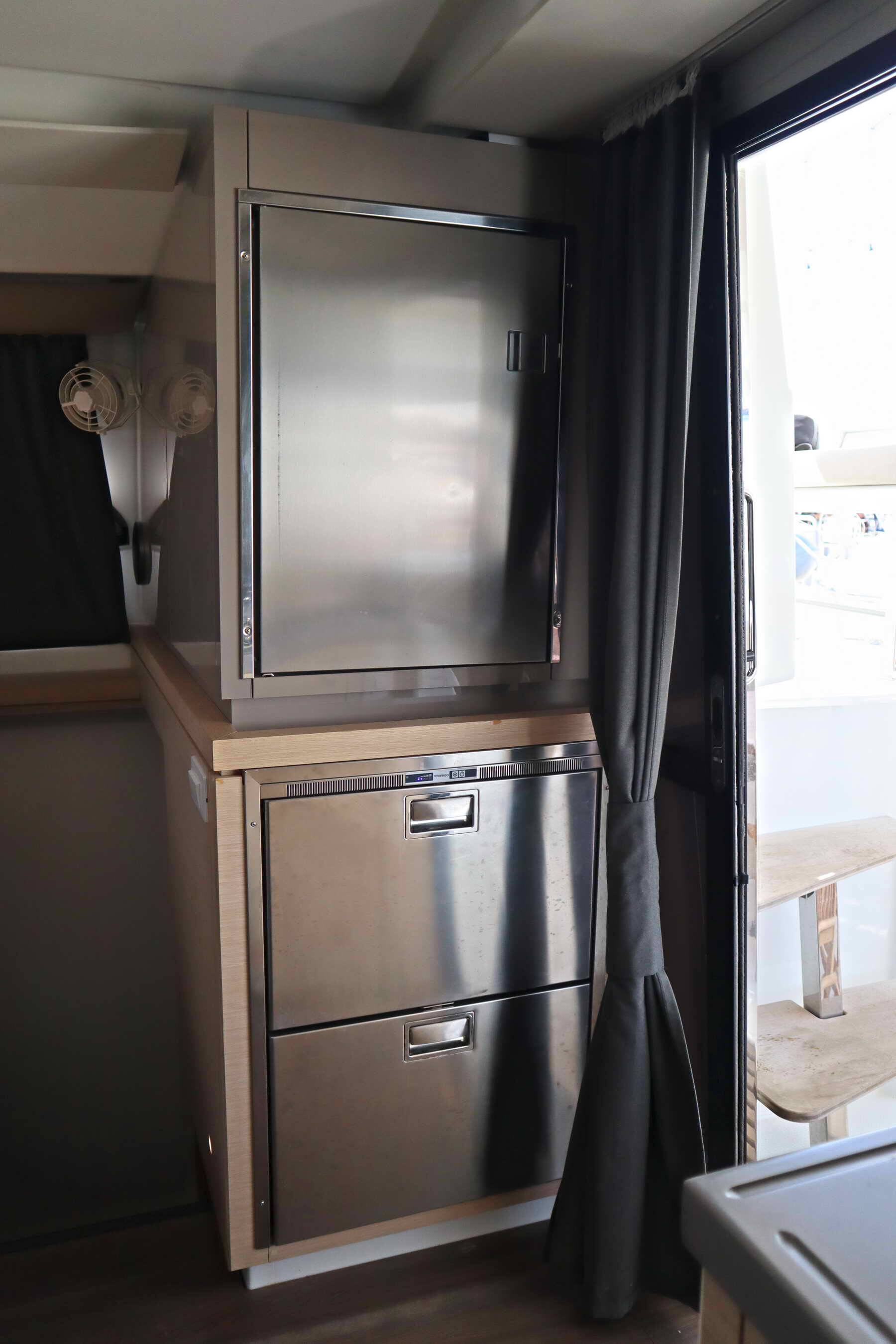 Catamaran Fountaine Pajot Lucia 40 ECONOMY