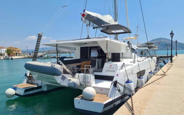 Fountaine Pajot Lucia 40 CLASS Lefkas, D-Marin