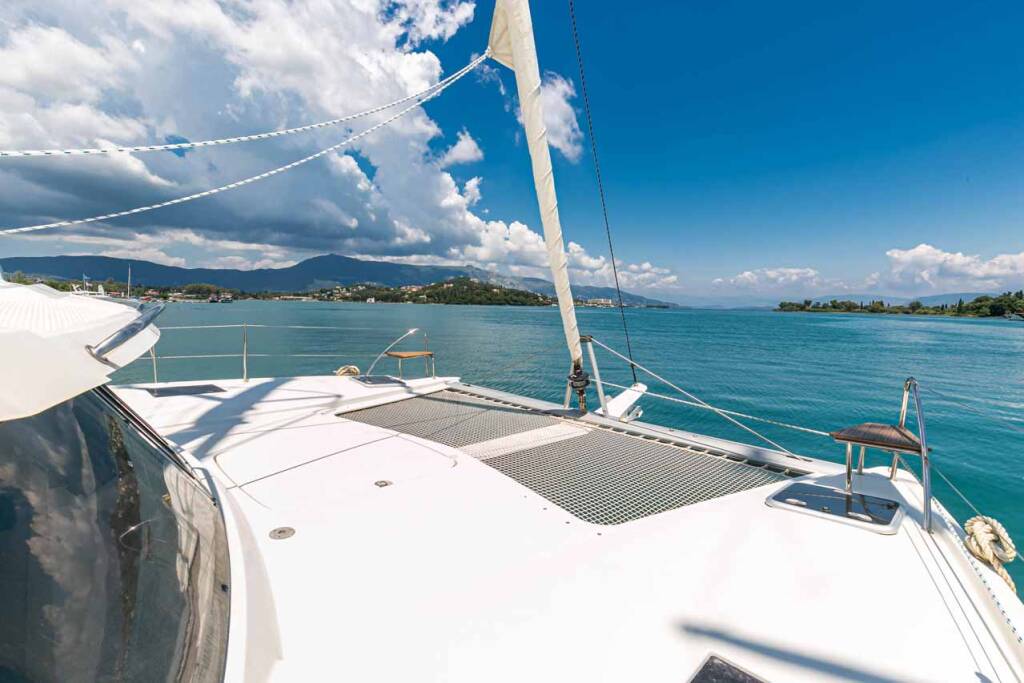 Katamaran Fountaine Pajot Lucia 40 Servus