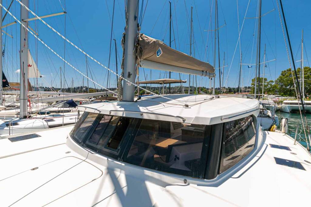 Katamaran Fountaine Pajot Lucia 40 Servus
