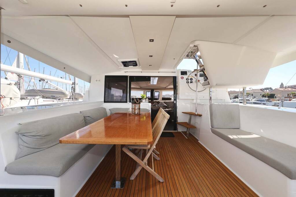 Katamaran Fountaine Pajot Lucia 40 Tu Tamo 2