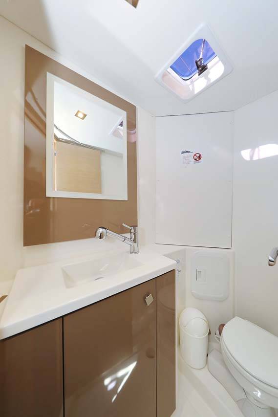 Katamaran Fountaine Pajot Lucia 40 Tu Tamo 2
