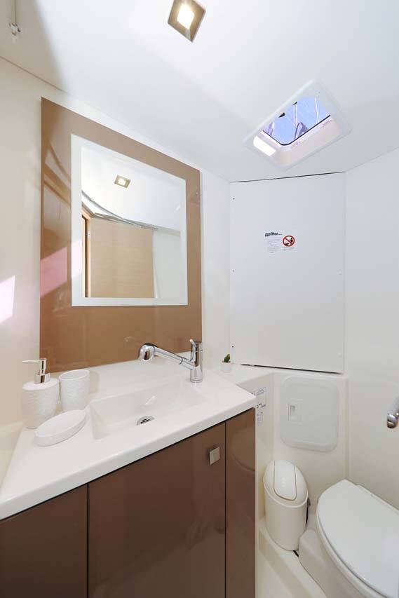 Katamaran Fountaine Pajot Lucia 40 Tu Tamo 2
