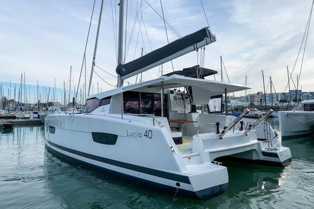 Katamaran Fountaine Pajot Lucia 40 Merengue
