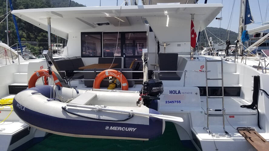 Katamaran Fountaine Pajot Lucia 40 Hola