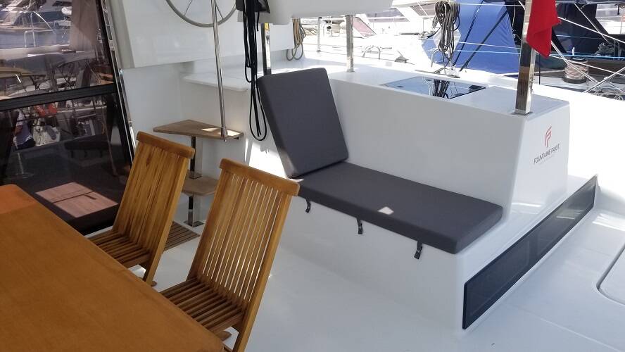 Katamaran Fountaine Pajot Lucia 40 Hola