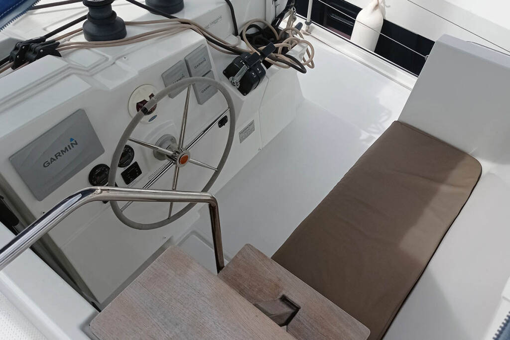 Katamaran Fountaine Pajot Lucia 40 Shanti