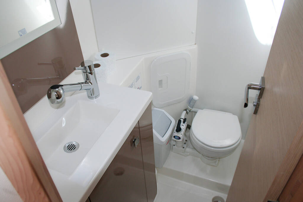 Katamaran Fountaine Pajot Lucia 40 Admira