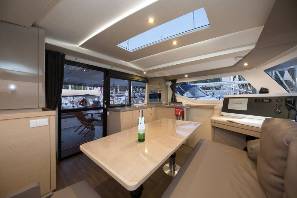 Katamaran Fountaine Pajot Lucia 40 Sunrise