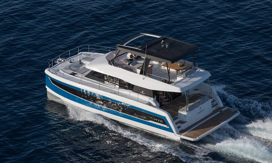 Power catamaran Fountaine Pajot MY6 EMY6