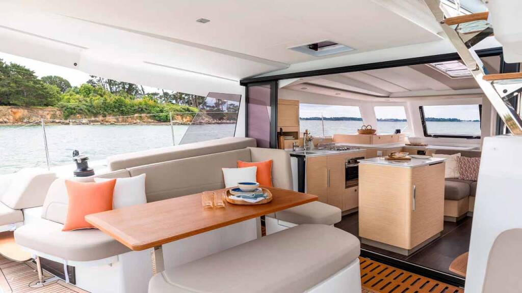 Catamaran Fountaine Pajot New 41 Quatuor 4 Cataya