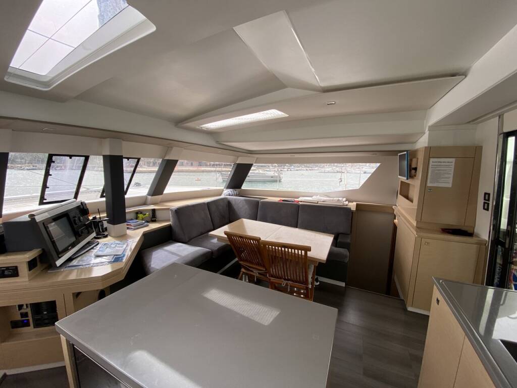 Katamaran Fountaine Pajot Saba 50 Sunshine Reggae