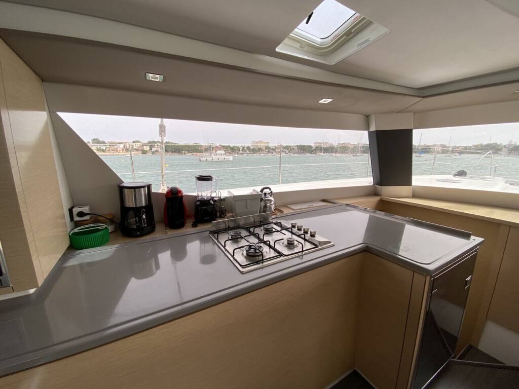 Katamaran Fountaine Pajot Saba 50 Sunshine Reggae