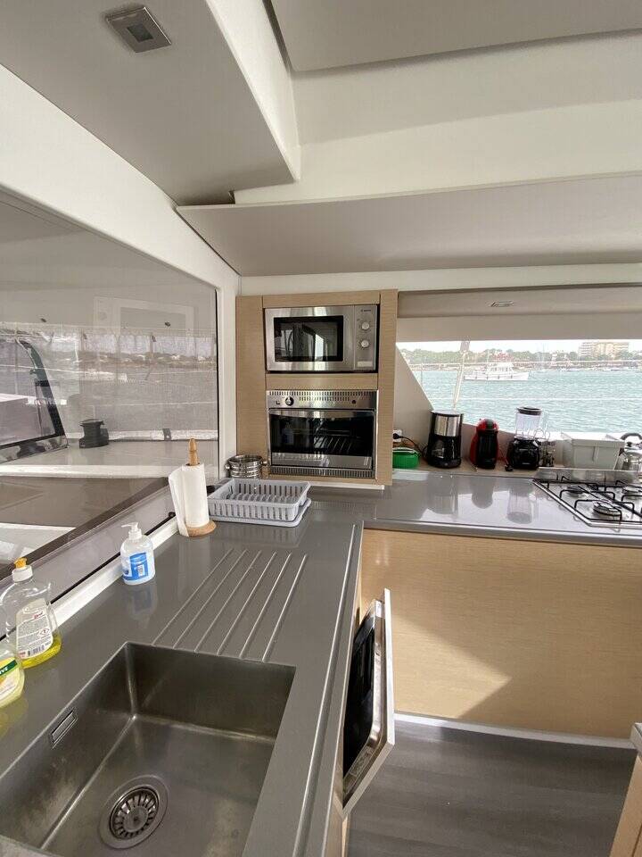 Katamaran Fountaine Pajot Saba 50 Sunshine Reggae