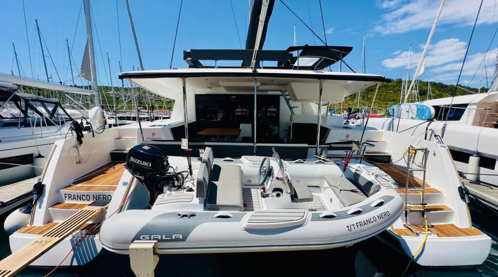 Catamaran Fountaine Pajot Saba 50 Franco Nero