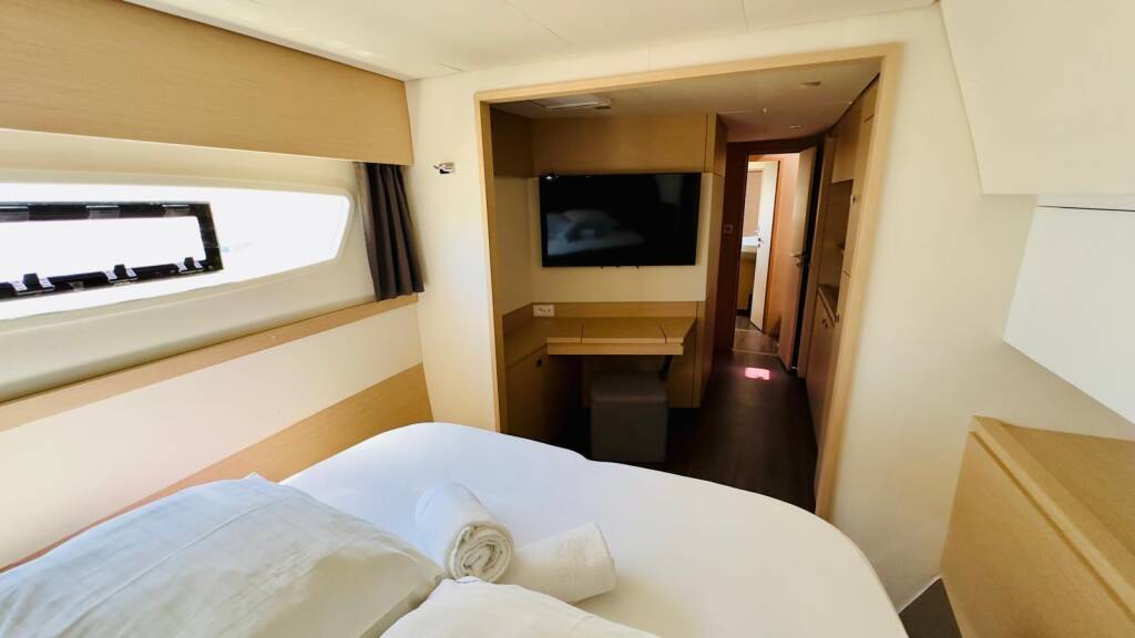 Catamaran Fountaine Pajot Saba 50 Franco Nero