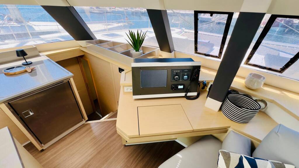 Catamaran Fountaine Pajot Saba 50 Franco Nero