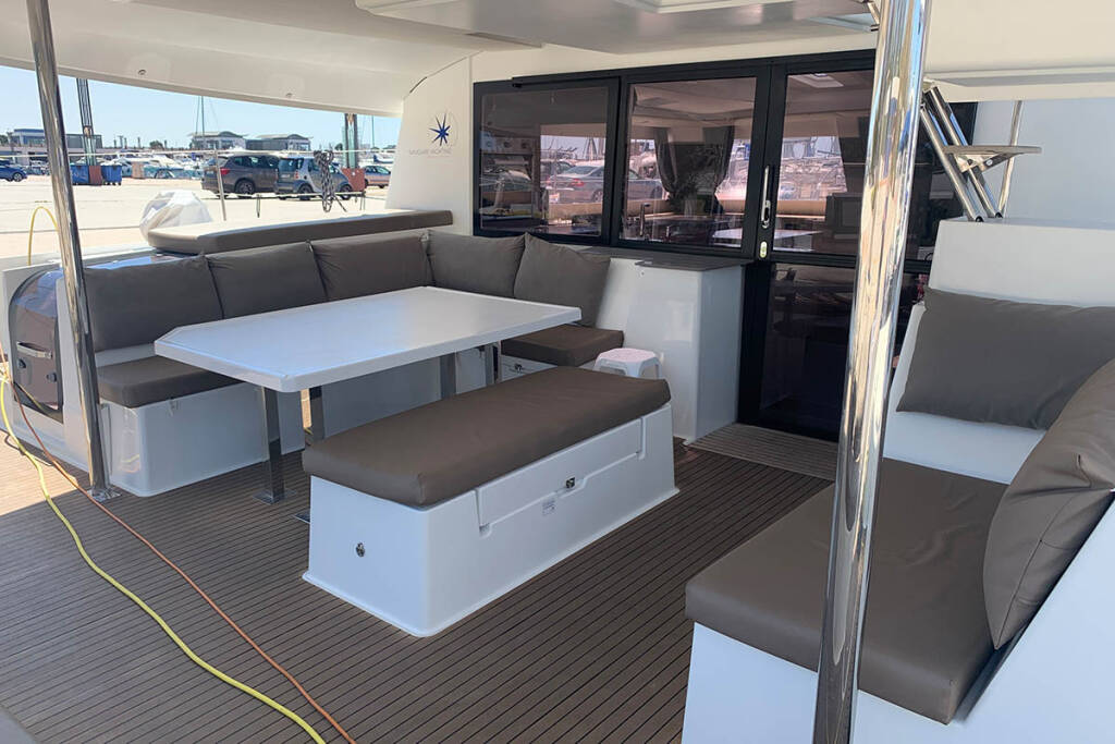 Katamaran Fountaine Pajot Saba 50 Lingaro