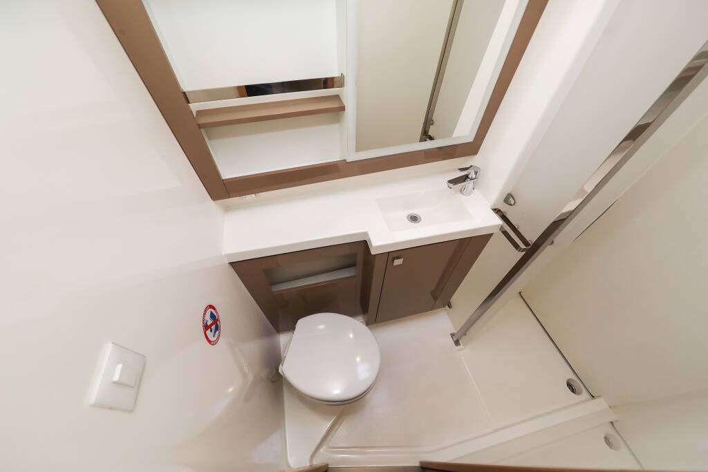 Catamaran Fountaine Pajot Saona 47 Quintet Tamara V