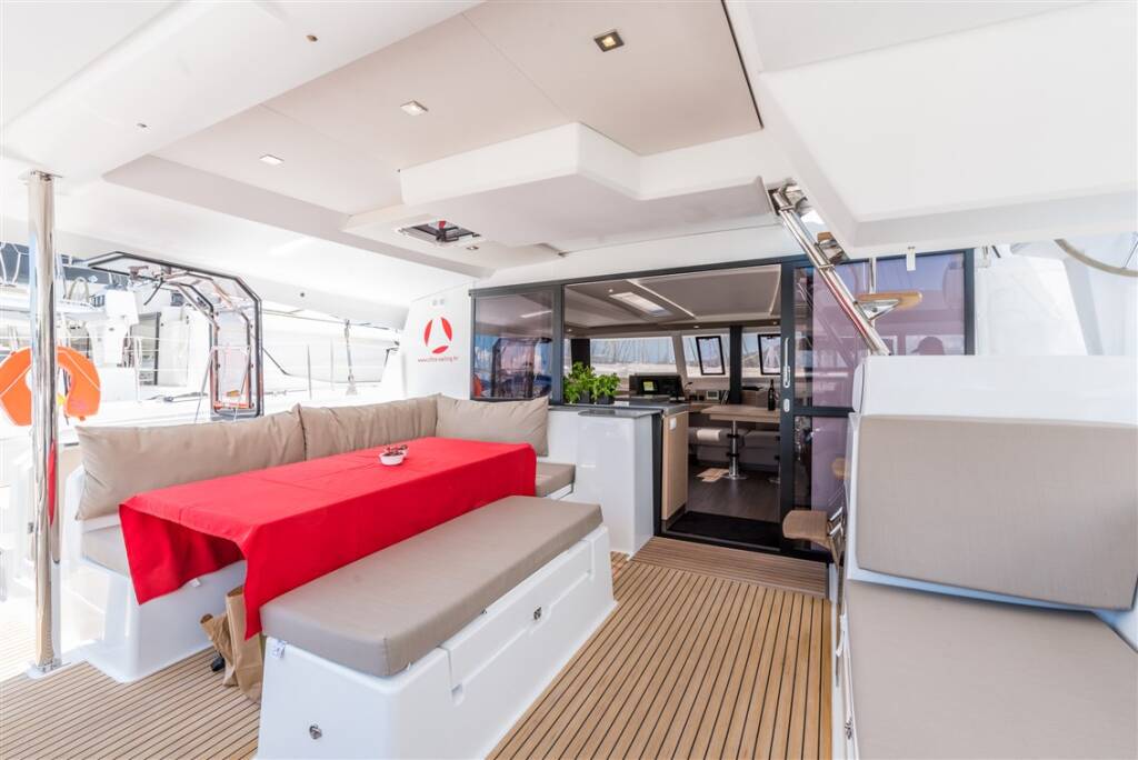 Katamaran Fountaine Pajot Saona 47 Quintet 