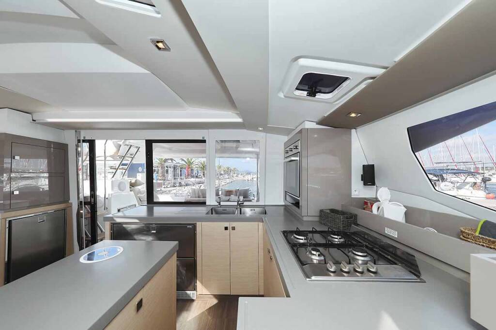Katamaran Fountaine Pajot Saona 47 Quintet Fee
