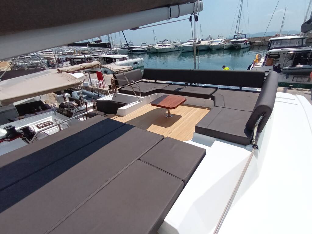 Katamaran Fountaine Pajot Tanna 47 Eros