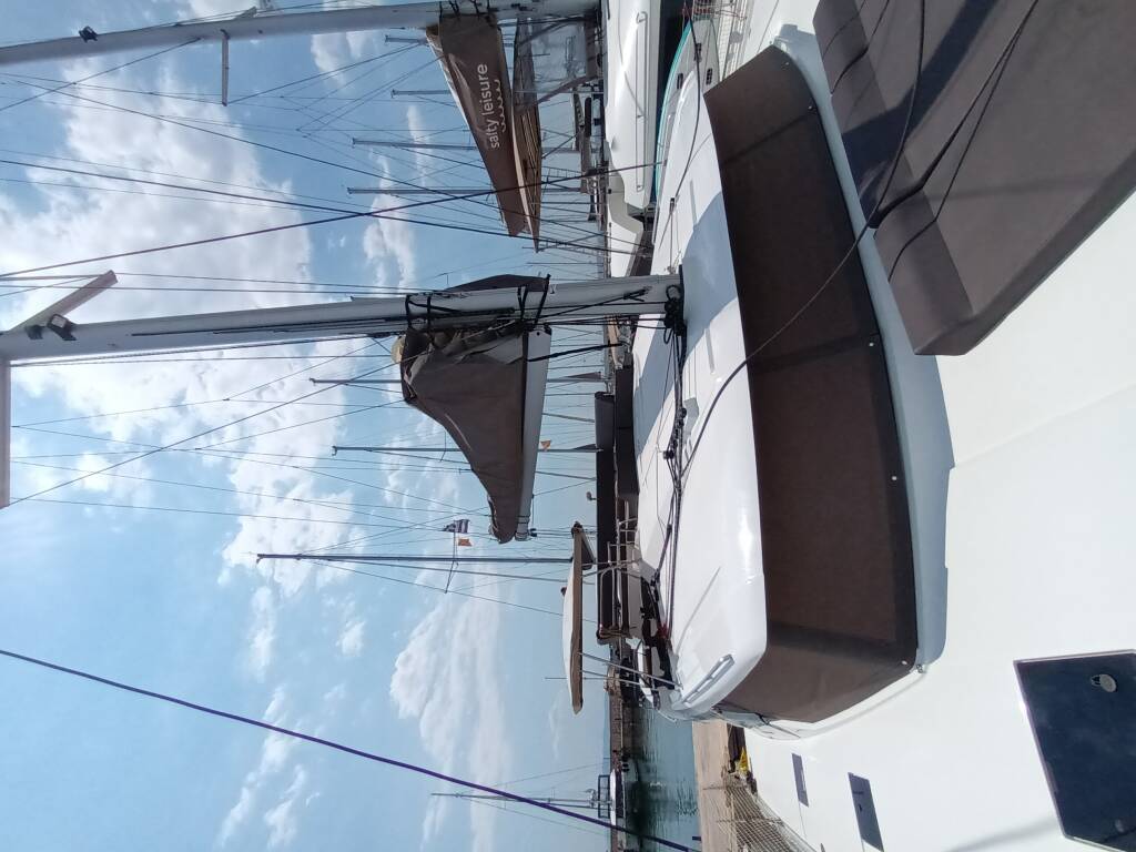 Katamaran Fountaine Pajot Tanna 47 Eros