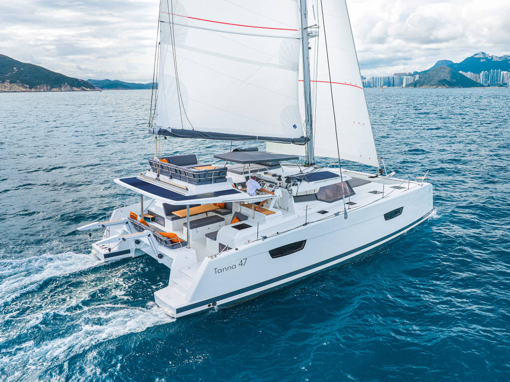 Katamaran Fountaine Pajot Tanna 47 First Life