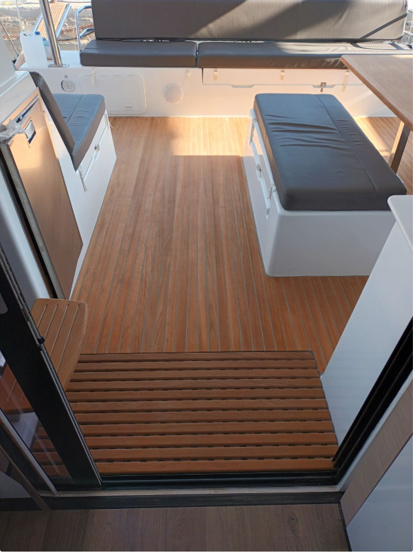 Katamaran Fountaine Pajot Tanna 47 Eros