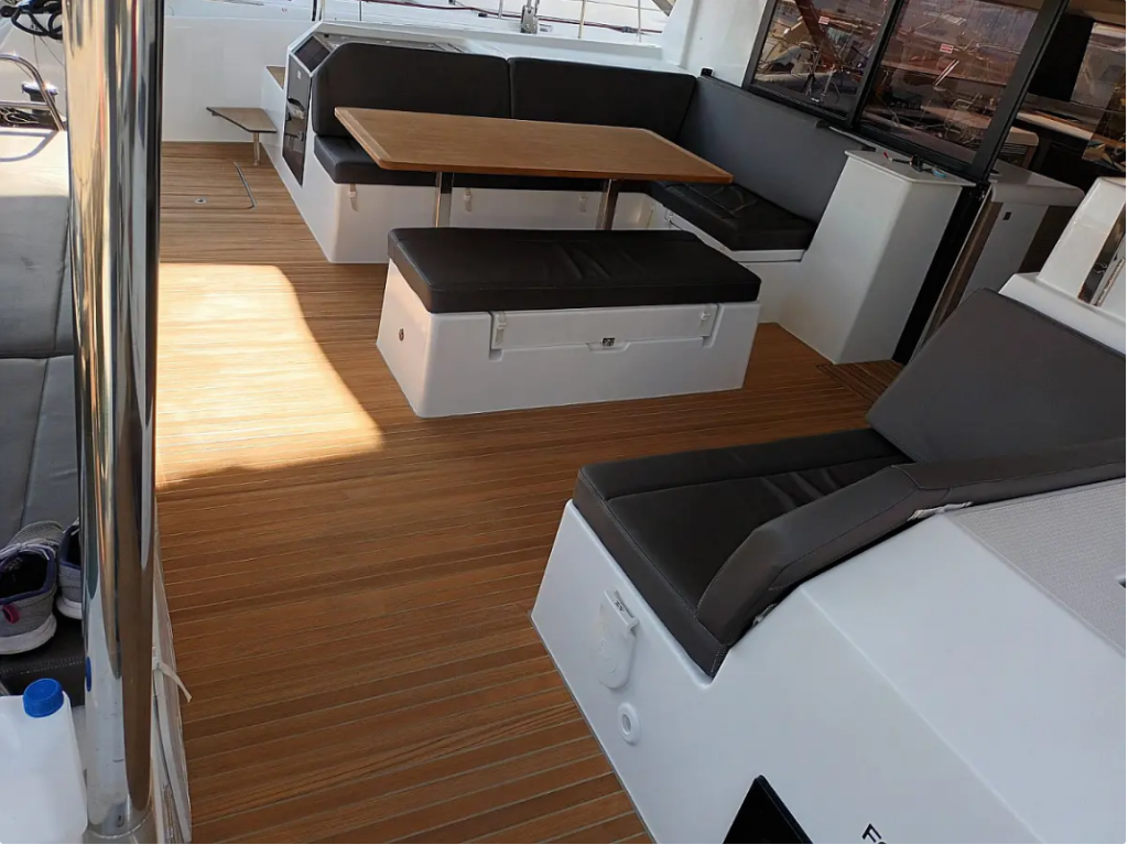 Katamaran Fountaine Pajot Tanna 47 Eros