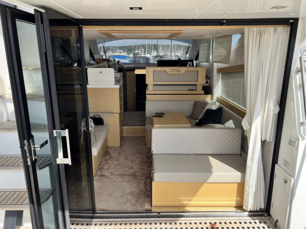 Motor yacht Galeon 420 Minesa