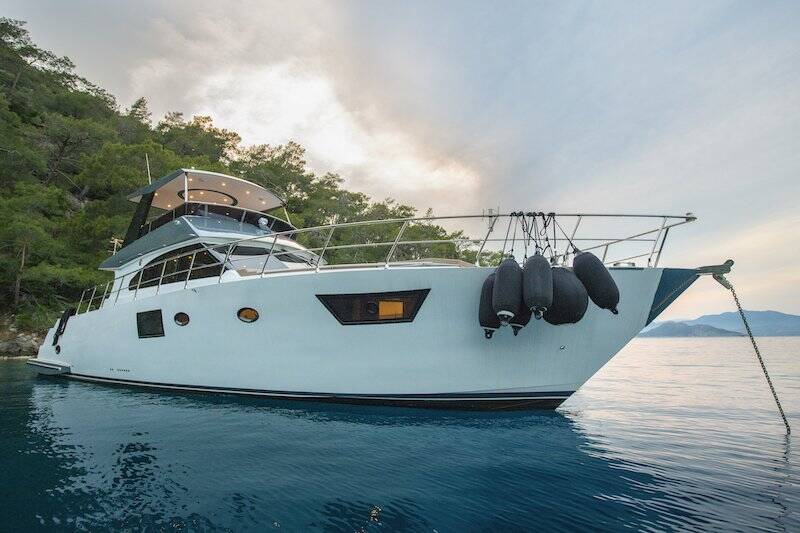 Motor yacht Golden blue Golden Blue