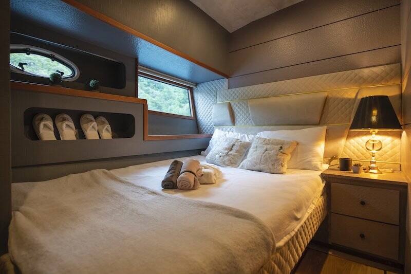 Motor yacht Golden blue Golden Blue