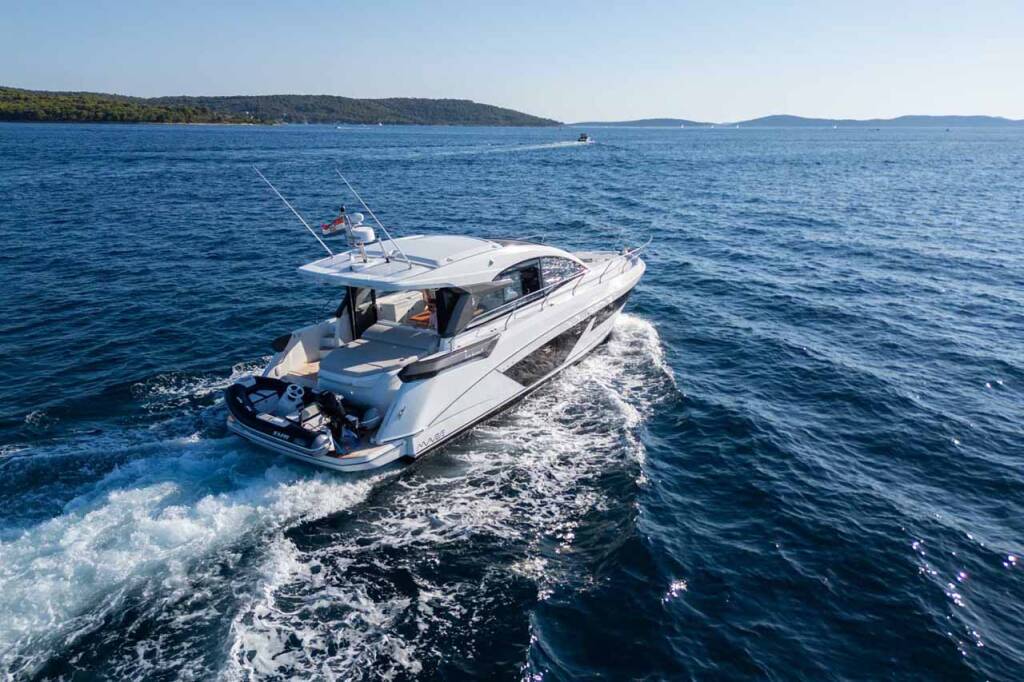 Motoryacht Gran Turismo 45 Holly Four