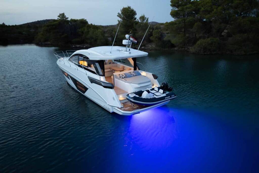 Motoryacht Gran Turismo 45 Holly Four
